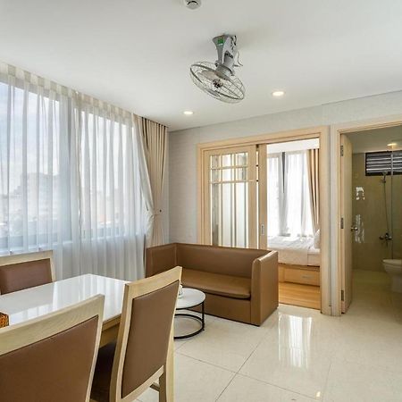 Luxy Park Hotel & Apartments-City Centre Хошимин Экстерьер фото