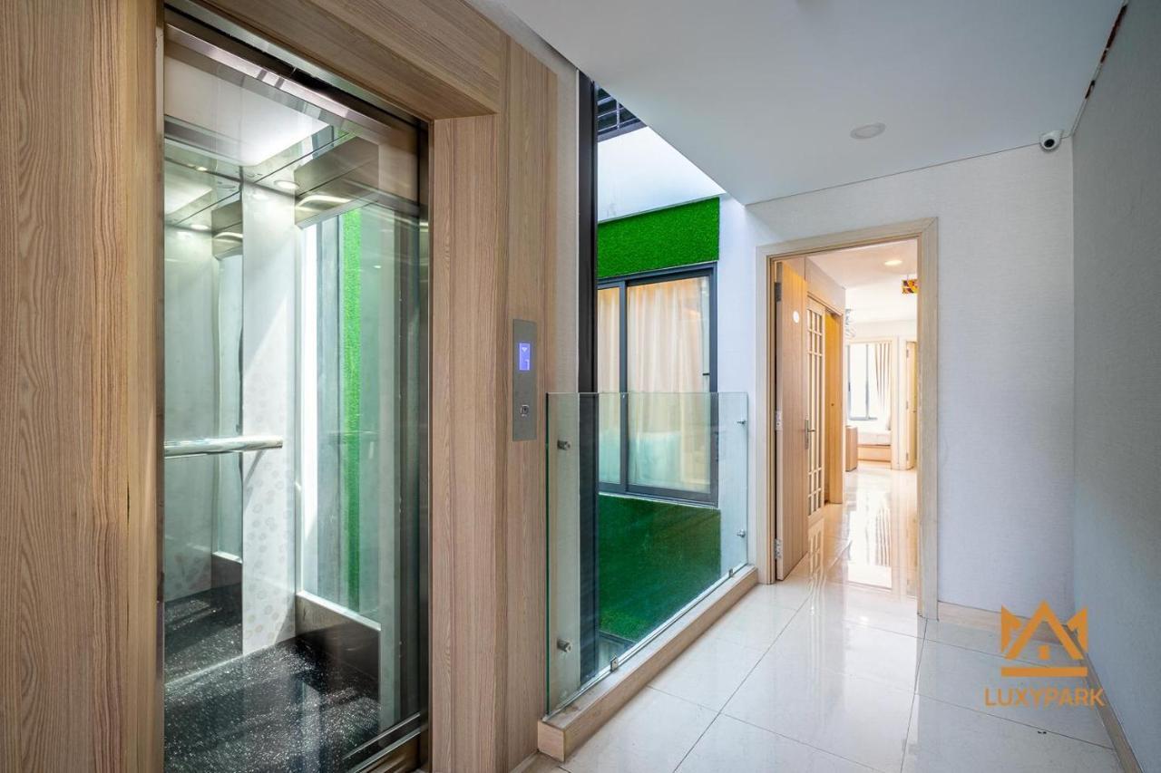 Luxy Park Hotel & Apartments-City Centre Хошимин Экстерьер фото